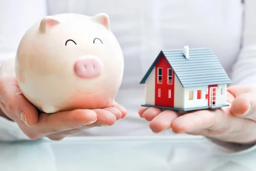 Should You Wait for Mortgage Rates to Drop?